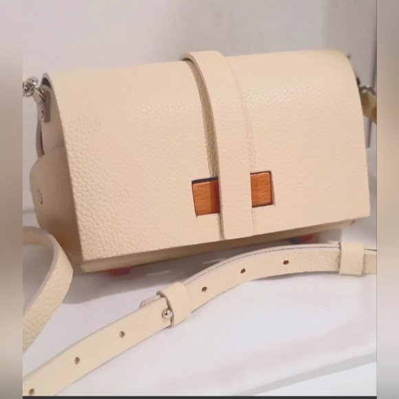 Hand made beautiful leather mini bag - Picture 6 of 7